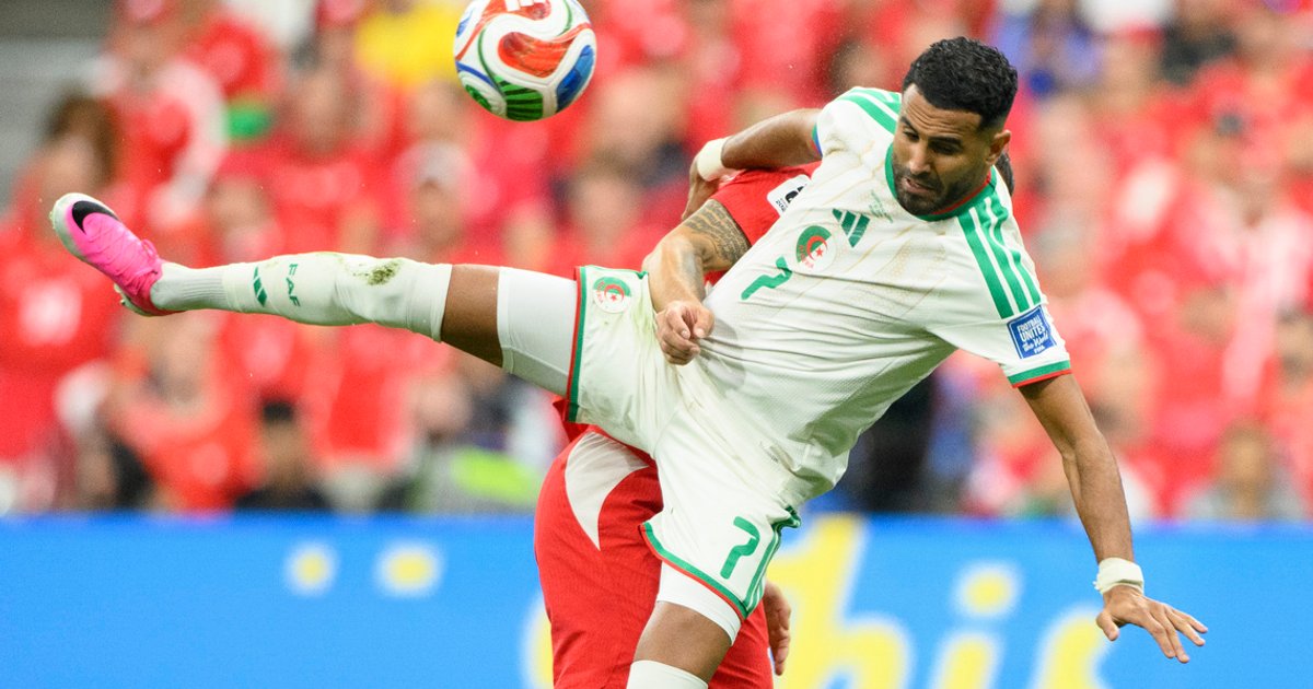 Algerian star Mahrez completes move to Qatari club Al Shamal