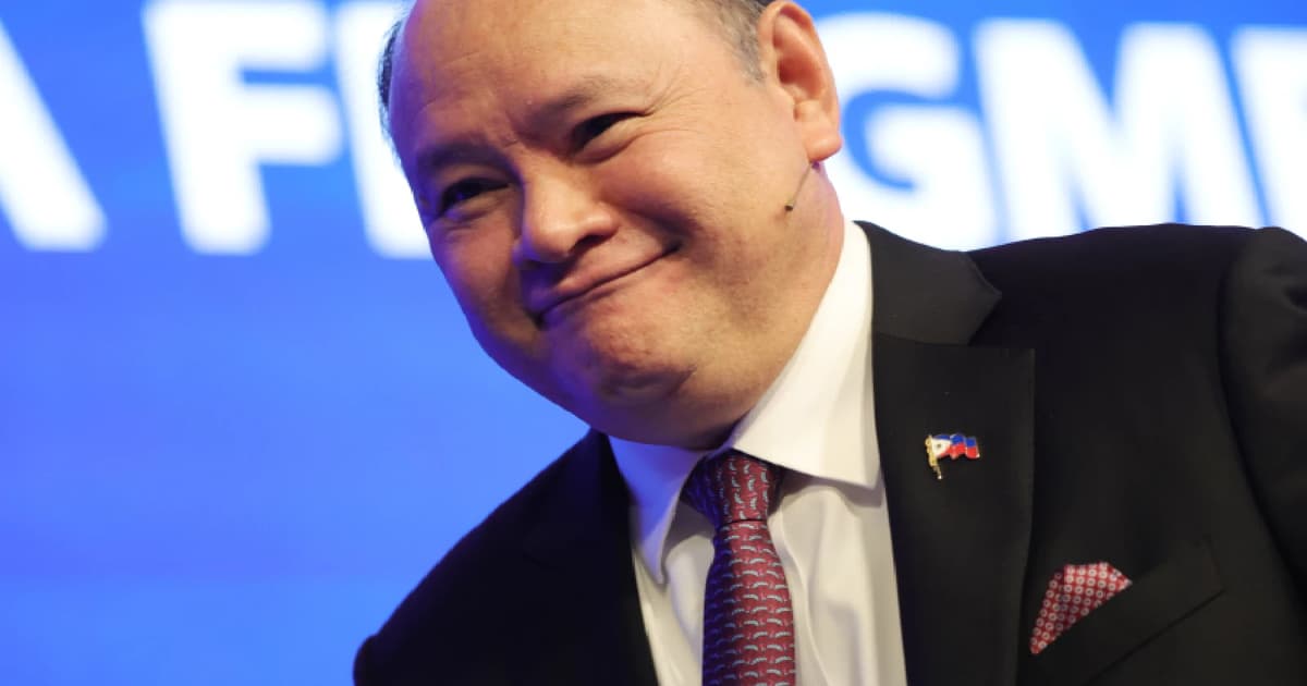 Menteri Pertahanan Filipina Tuduh China 'Membuli' Selepas Insiden Nota