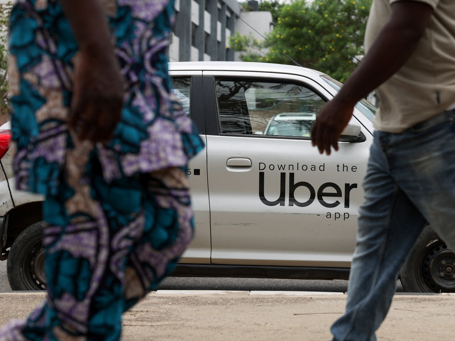 Uber retreats from African markets amid mounting operational challenges