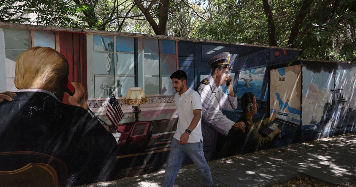 Iran extends nuclear talks amid US political calculations, officials claim