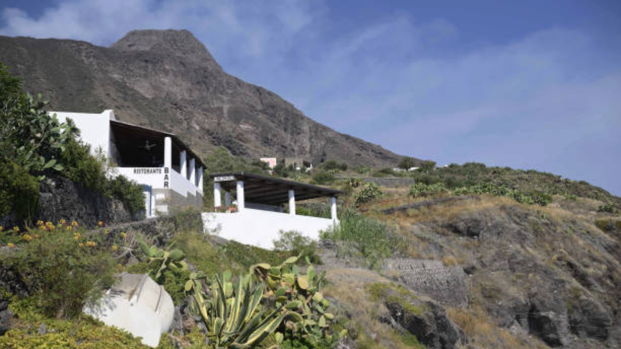 Italian island school reopens after 20 years for single student