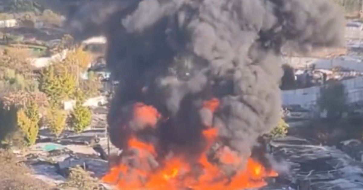Major fire erupts in Seoul's Gangnam district, large emergency response deployed