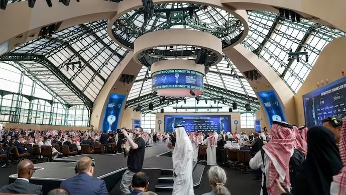 Saudi Arabia postpones flagship investment forum to 2027 amid Houthi tensions