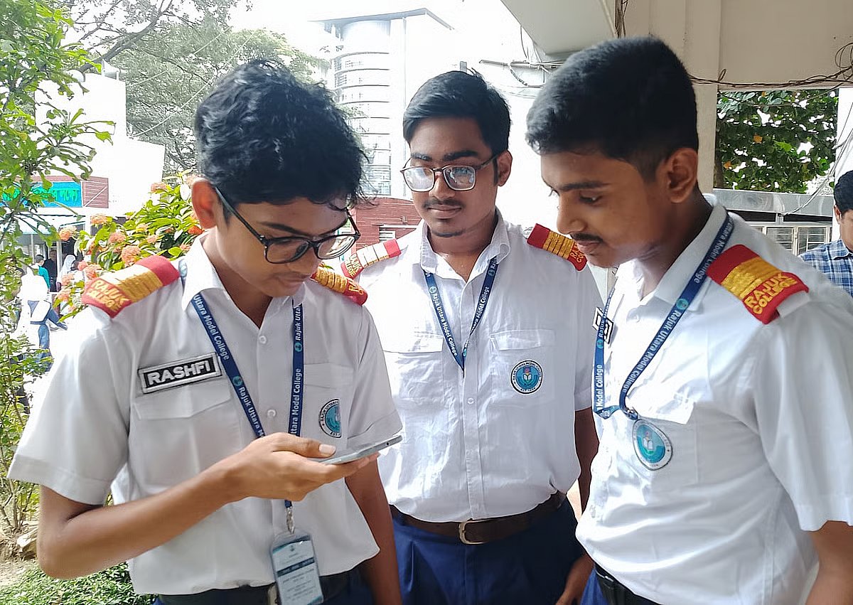 একাদশ শ্রেণিতে ভর্তি: ৯ লক্ষাধিক শিক্ষার্থী নির্বাচিত, ৪১৬ কলেজ খালি থাকছে