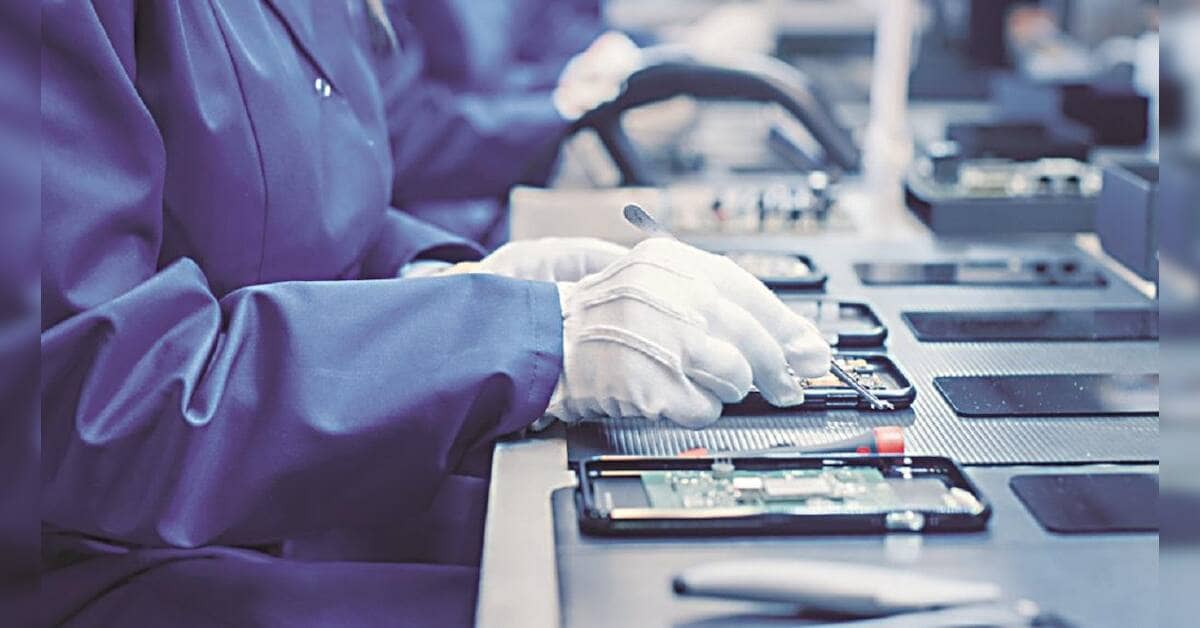 स्मृति चिप की कीमतें बढ़ने से 4G फोन भारत में वापसी