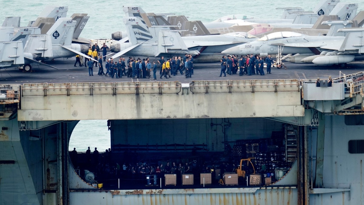 Eight US Navy sailors attempt suicide aboard Abraham Lincoln carrier