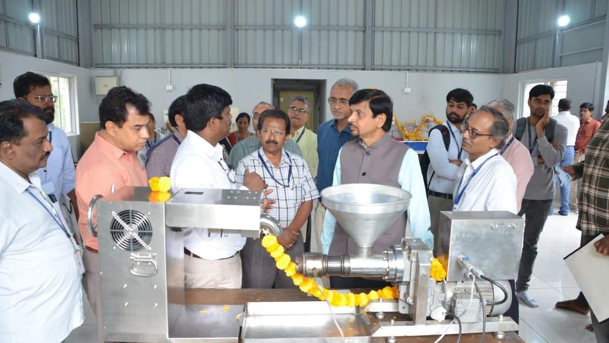 CSIR-CFTRI opens state-of-the-art oilseed processing facility