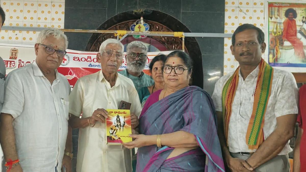 Retired botany professor retells Ramayana in simple Telugu for children