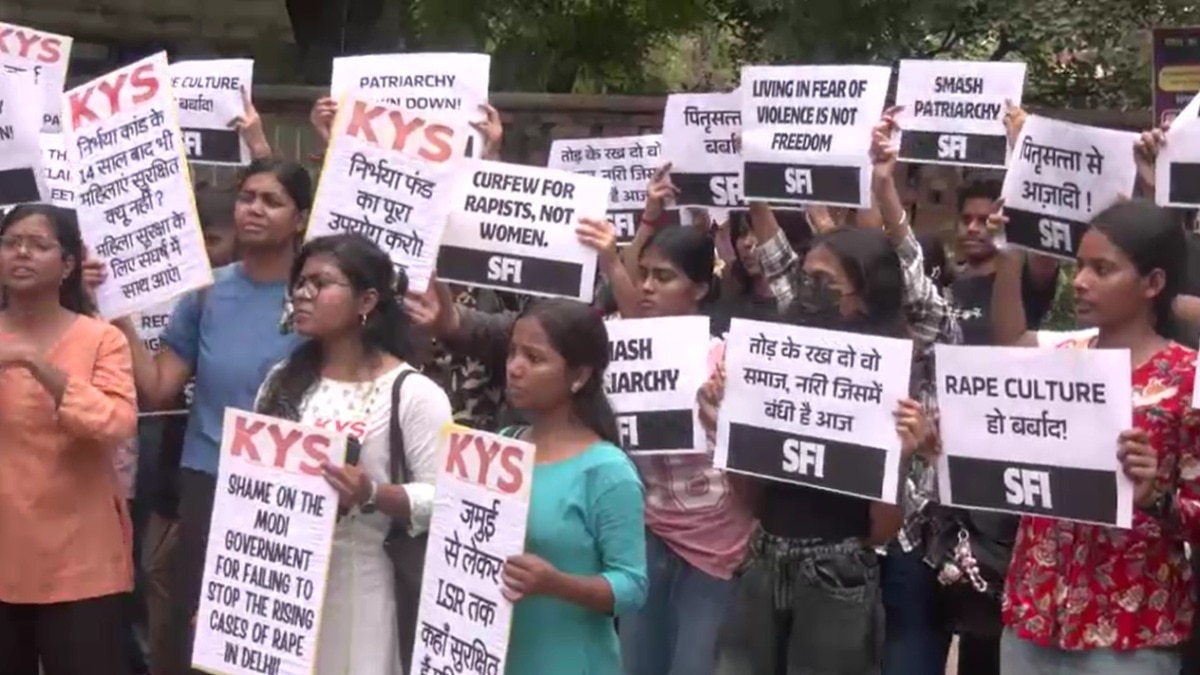 Delhi College Women Report Safety Fears From Campus Entry to Classroom
