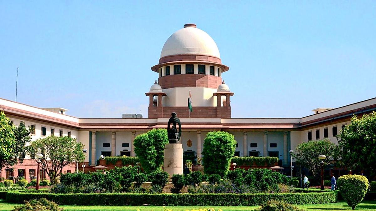 SC sets October 8 deadline for Bengal Speaker on disqualification pleas
