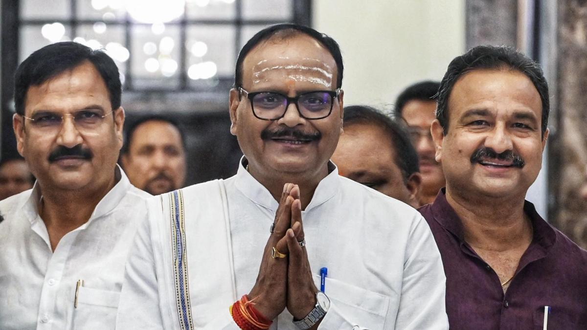 U.P. Deputy CM suggests taxi driving as job alternative amid competition