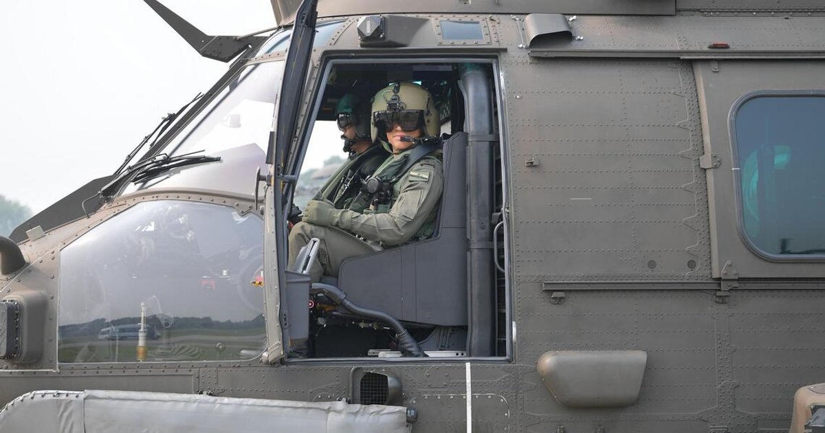 Brunei's Prince Mateen meets Singapore's special forces during official visit