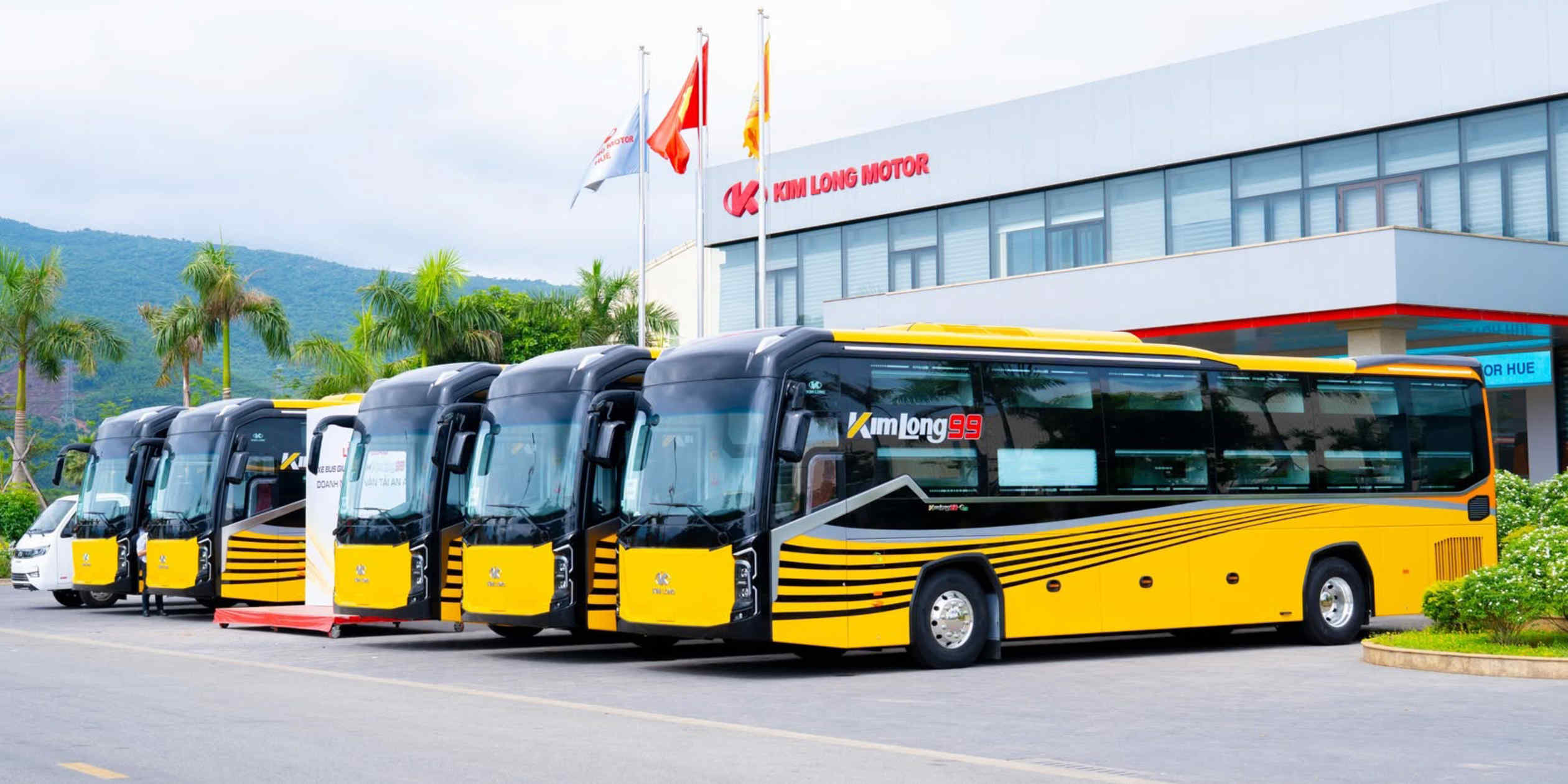 Vietnamese bus manufacturer Kim Long expands into Thailand market