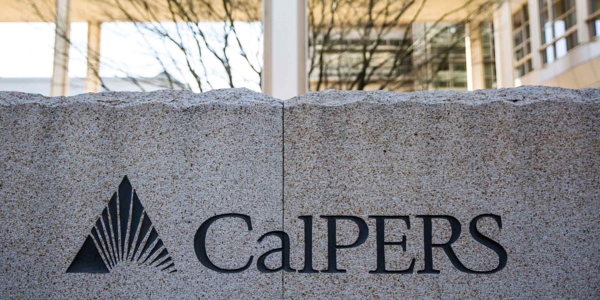 Major pension funds tighten oversight of artificial intelligence governance