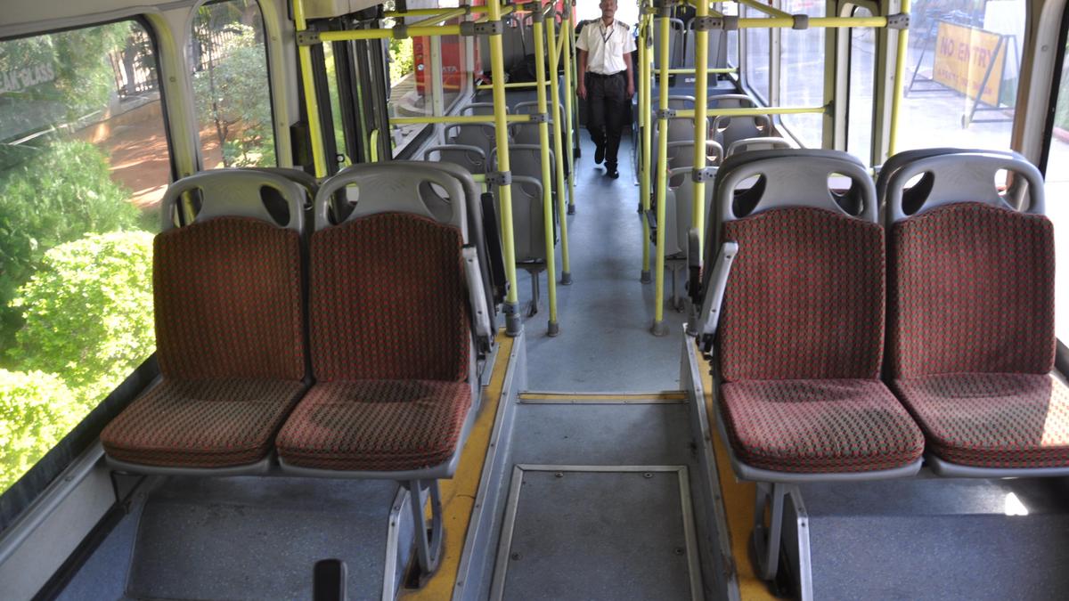Telangana RTC cuts fares for Pushpak Airport shuttle services