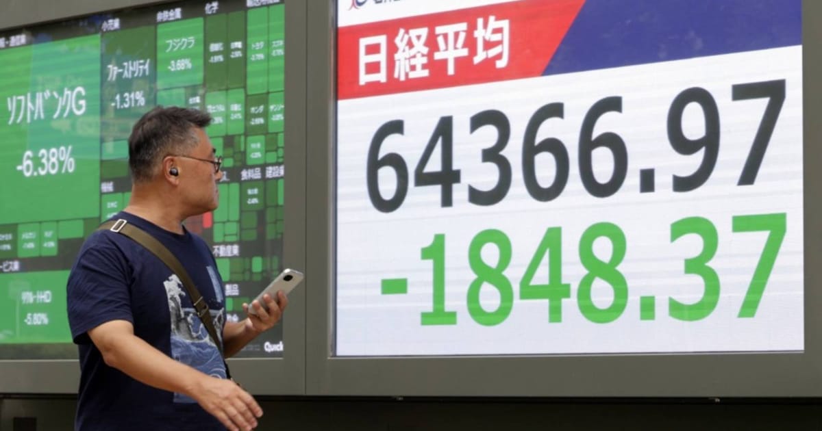 Saham dan bon melonjak sambil pasaran menunggu isyarat kadar Fed