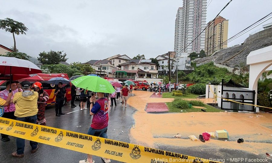 Tanah Runtuh di Pulau Pinang Meragut Nyawa Doktor, Pembinaan Dihentikan
