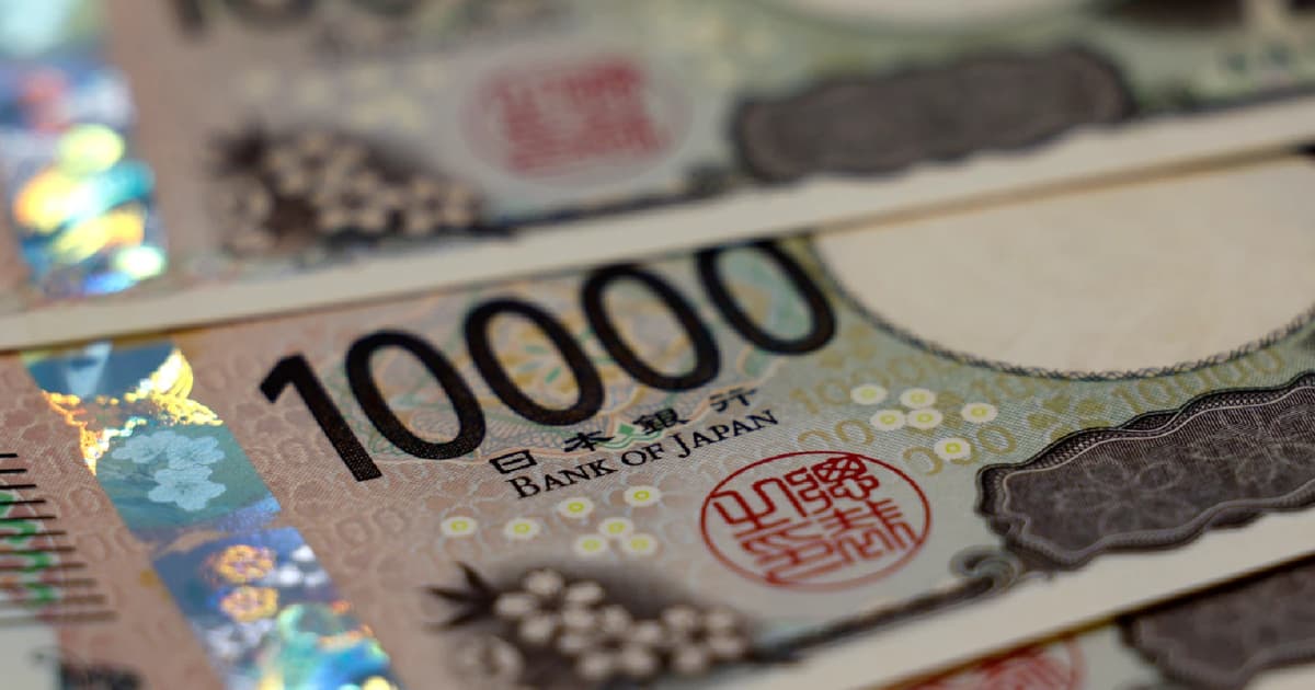 Yen mencapai paras tertinggi tujuh bulan, dolar melemah menjelang CPI
