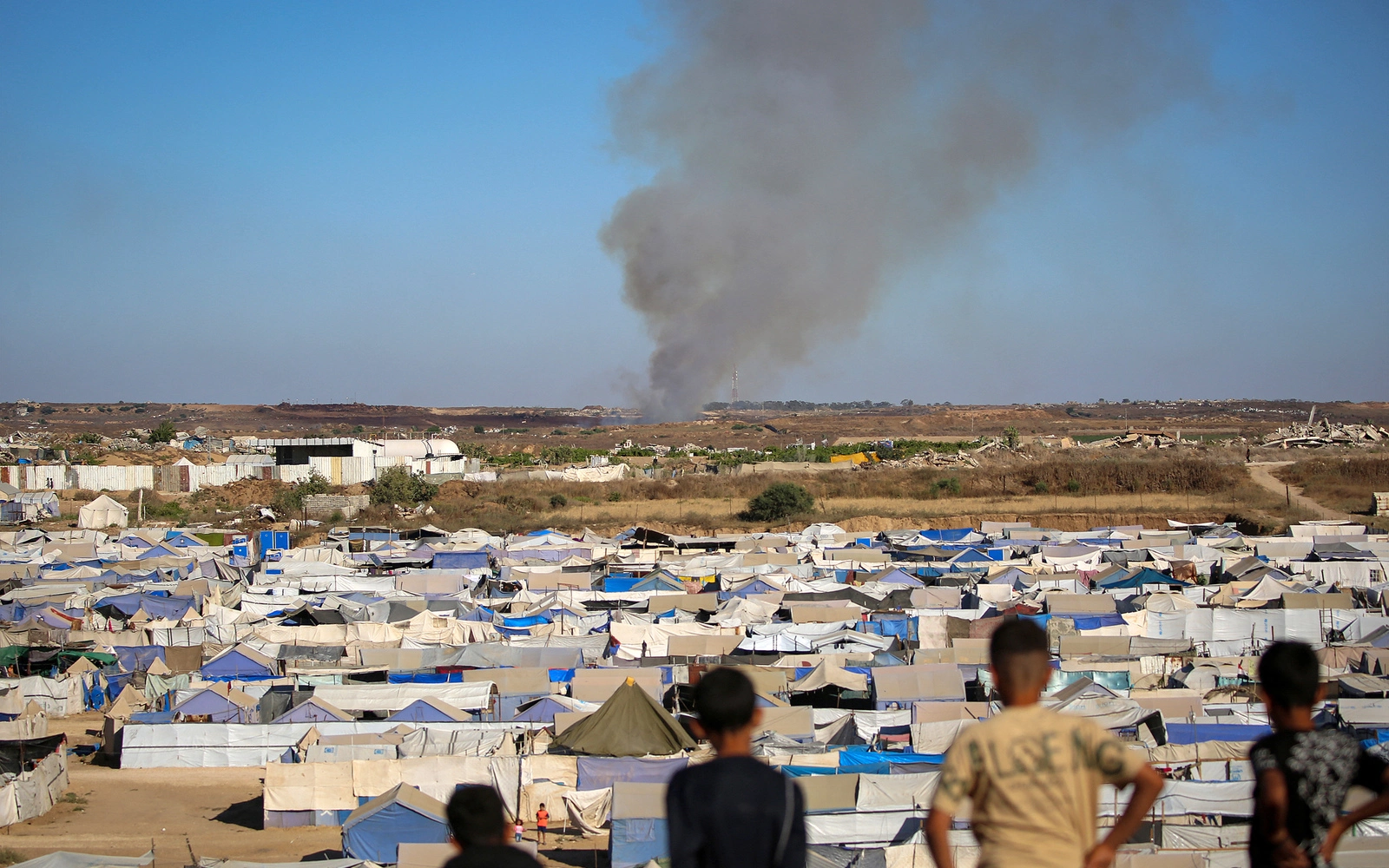 Two Palestinians killed amid reported Gaza ceasefire violations