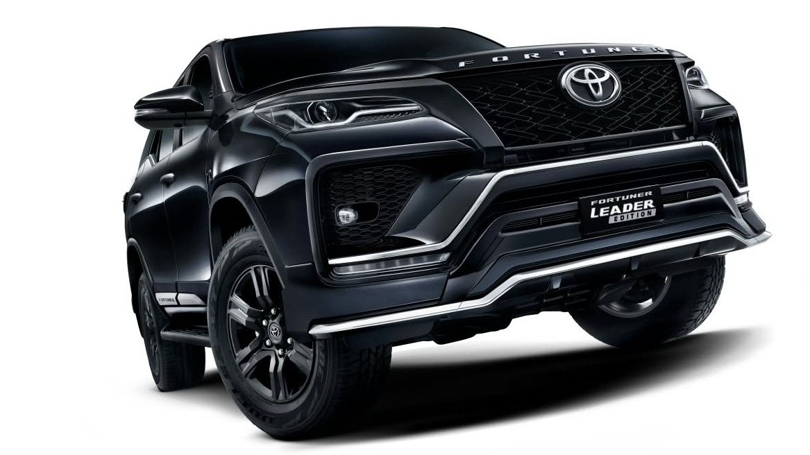Toyota prepares refreshed Fortuner SUV; testing underway in India