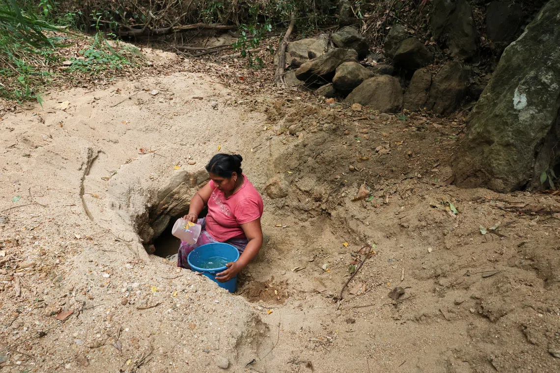 Sri Lanka's worst drought in decades forces farmers to abandon wells