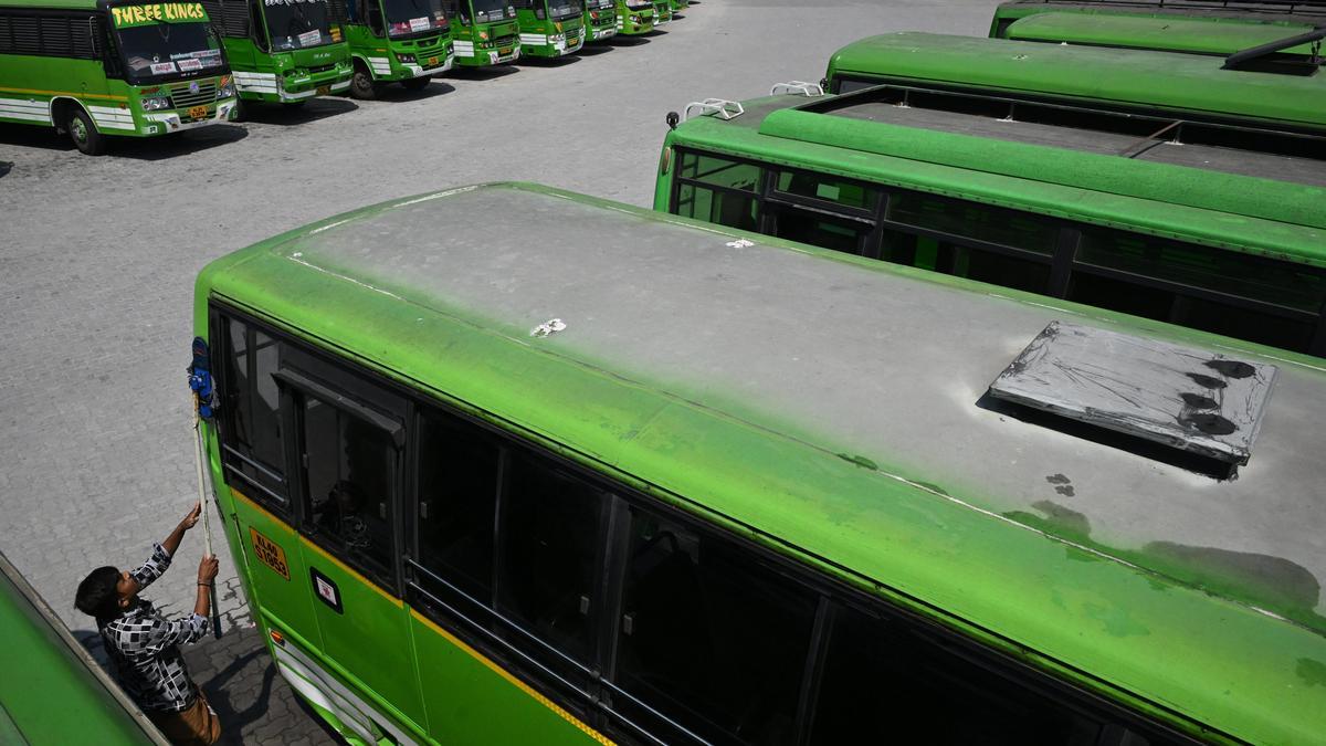Kochi Police ID Scheme for Bus Staff Faces Delays Over Background Checks