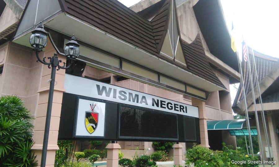 Negeri Sembilan political crisis escalates with suspension of top officials