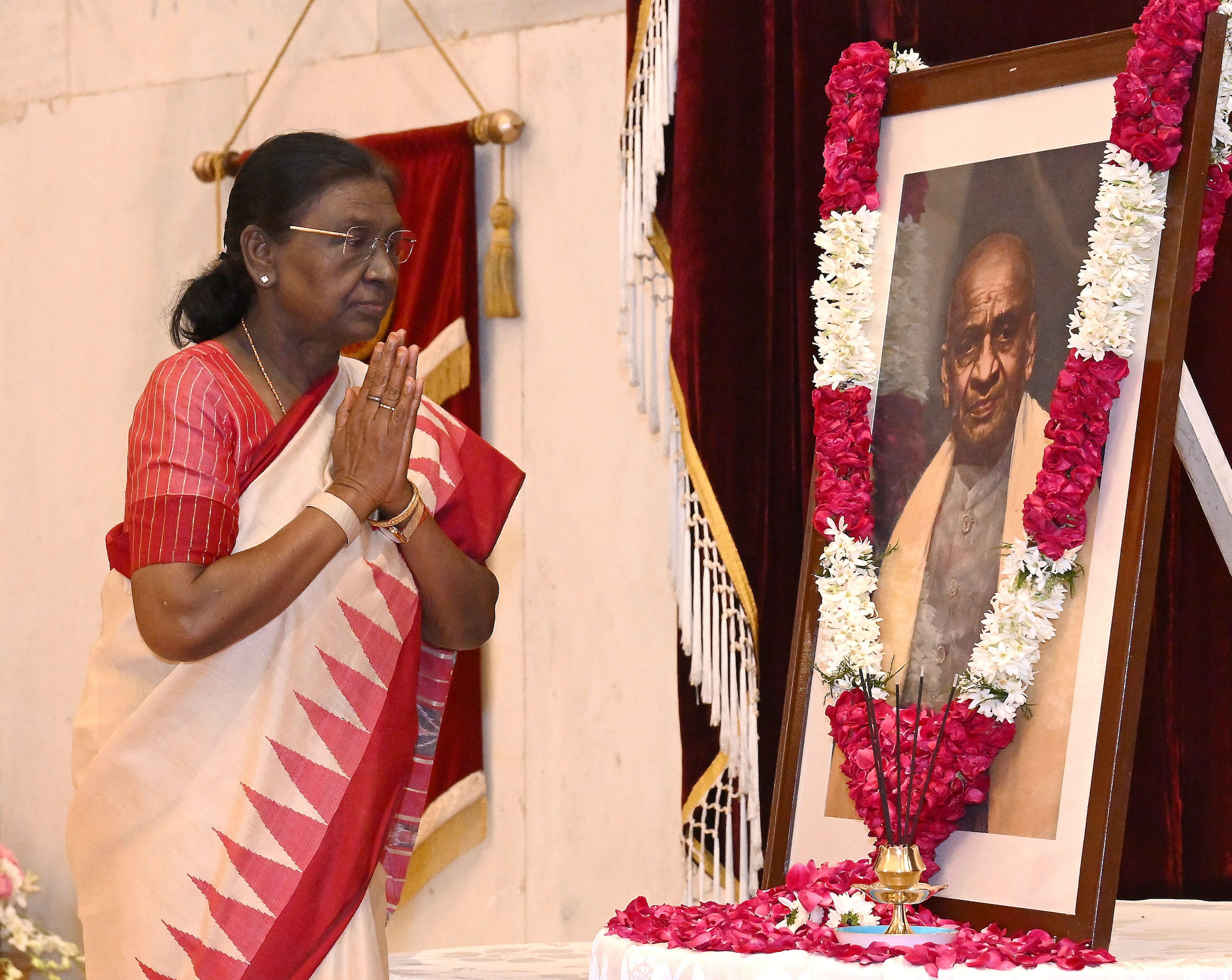 राष्ट्रपति मुर्मु ने सरदार पटेल की 151वीं जयंती पर दी श्रद्धांजलि