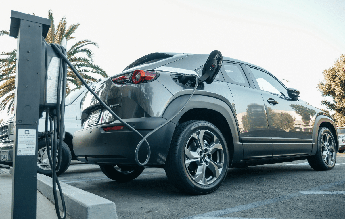 Bacolod lawmaker champions electric vehicles for sustainable public transit
