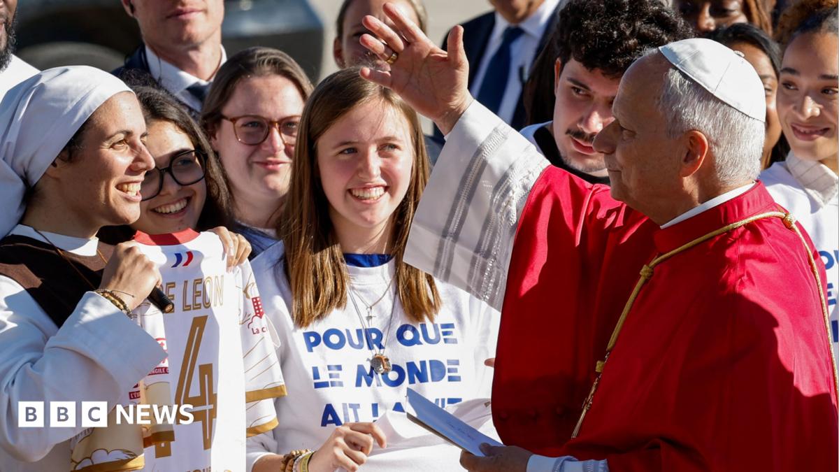 Pope Francis warns world must not surrender humanity to artificial intelligence