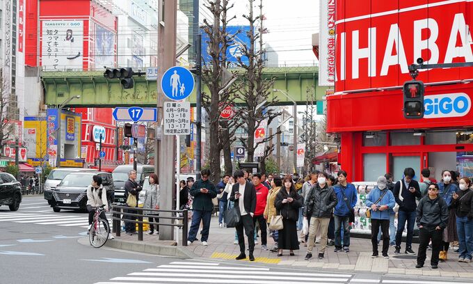 Japan considers opening security sector to foreign workers amid labor crunch