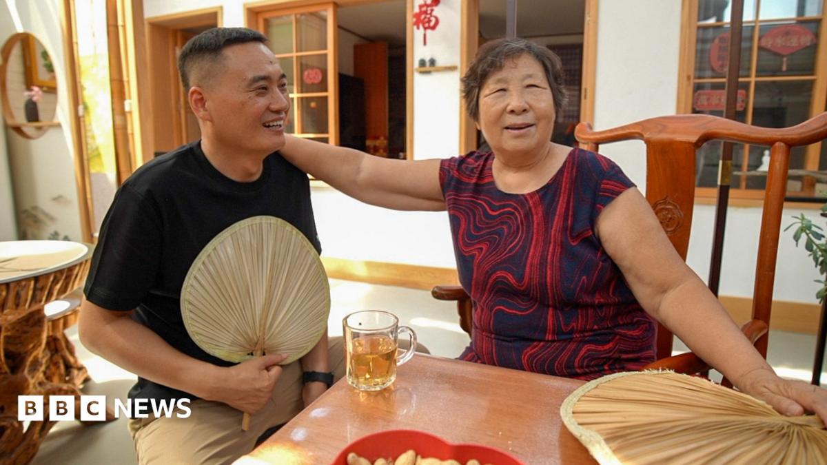 China's 'loneliness economy' offers paid companionship for isolated elderly