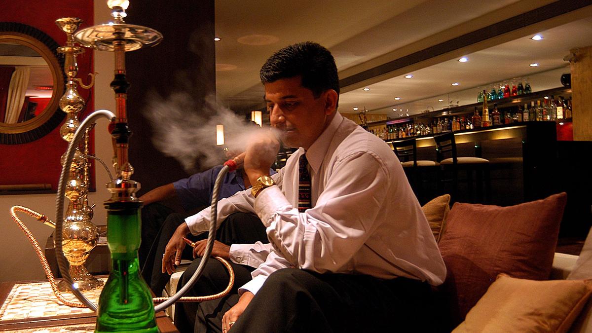 Madras High Court issues notices over illegal hookah services in Chennai establishments