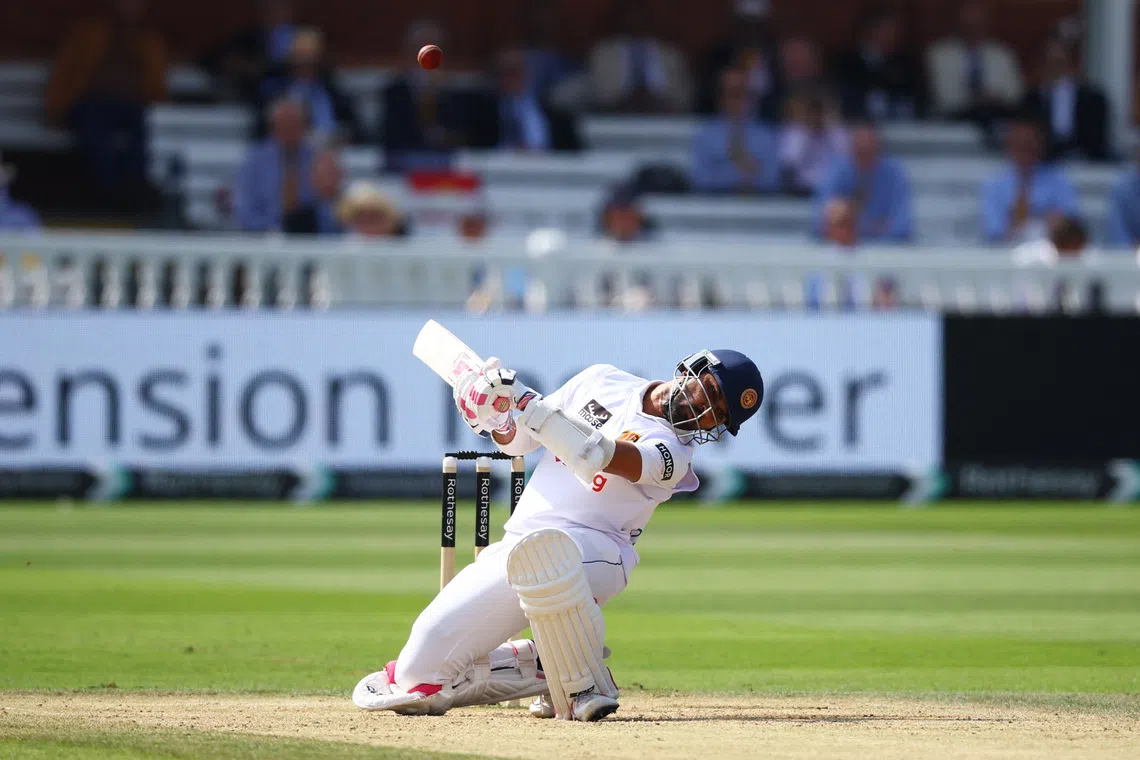 Sri Lanka loses Mendis and Chandimal to injuries ahead of India test