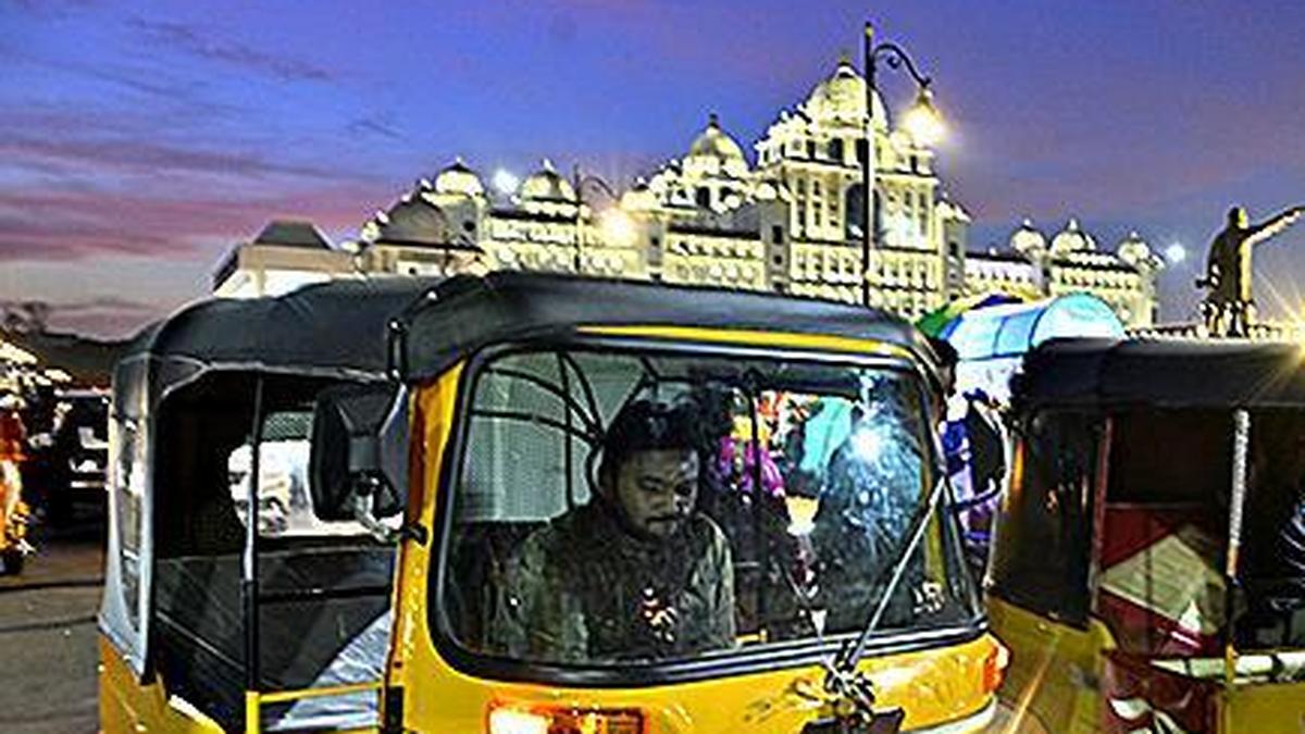 Telangana poised for auto-rickshaw fare hike after 12-year freeze