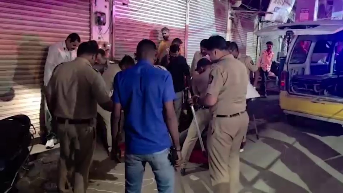 मुंबई के पास उल्हासनगर रेलवे स्टेशन पर गोलीबारी में एक की मौत