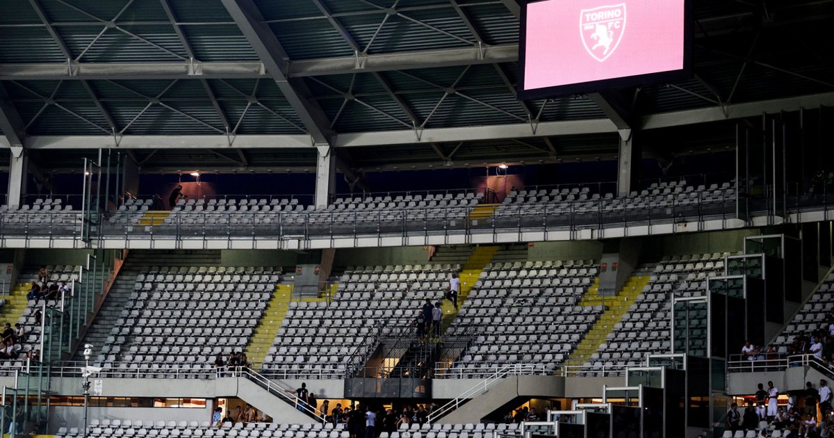 Italian police crack down on 22 soccer ultras over derby violence