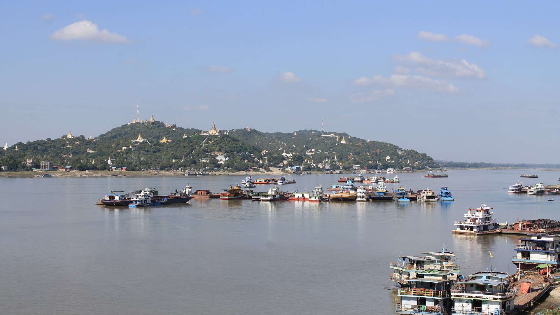 Myanmar's Irrawaddy River: Lifeline and Challenge