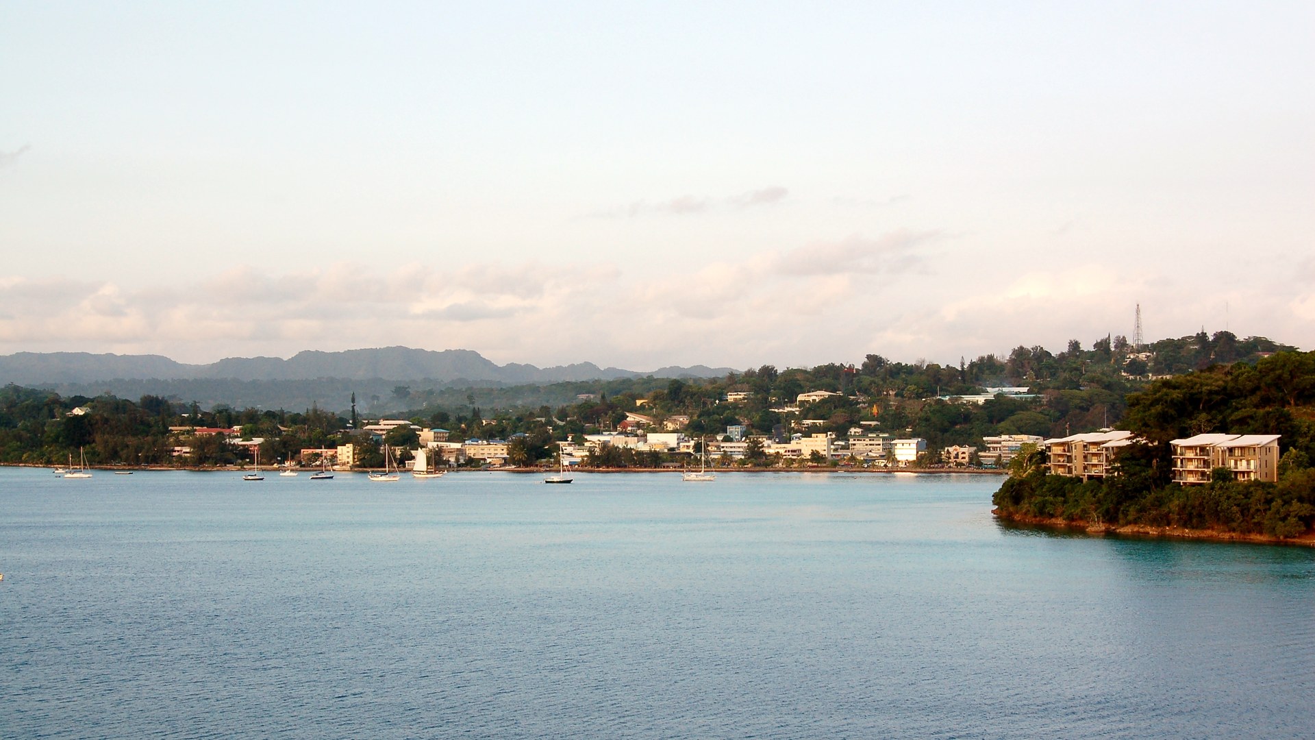 Major earthquake strikes Vanuatu region, tsunami alert issued