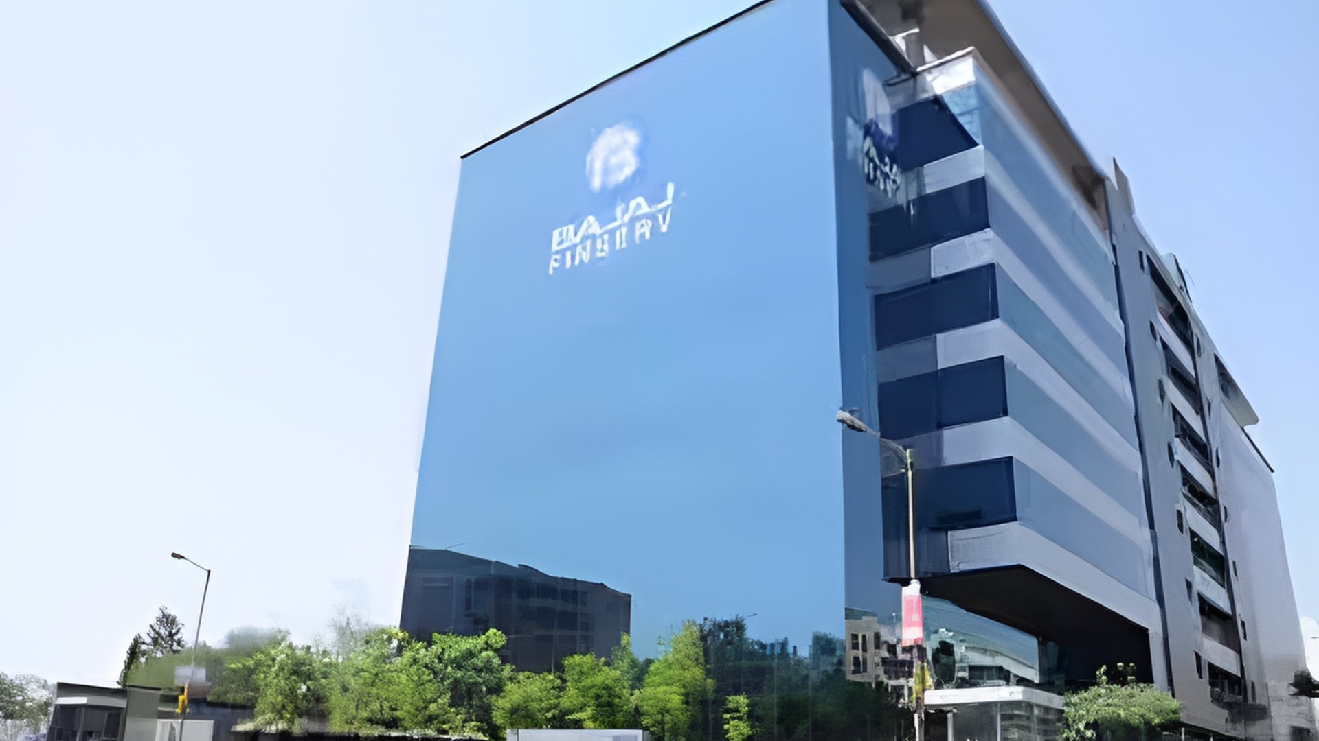 Bajaj Housing Finance Q2 profit rises 18% amid mixed analyst outlook