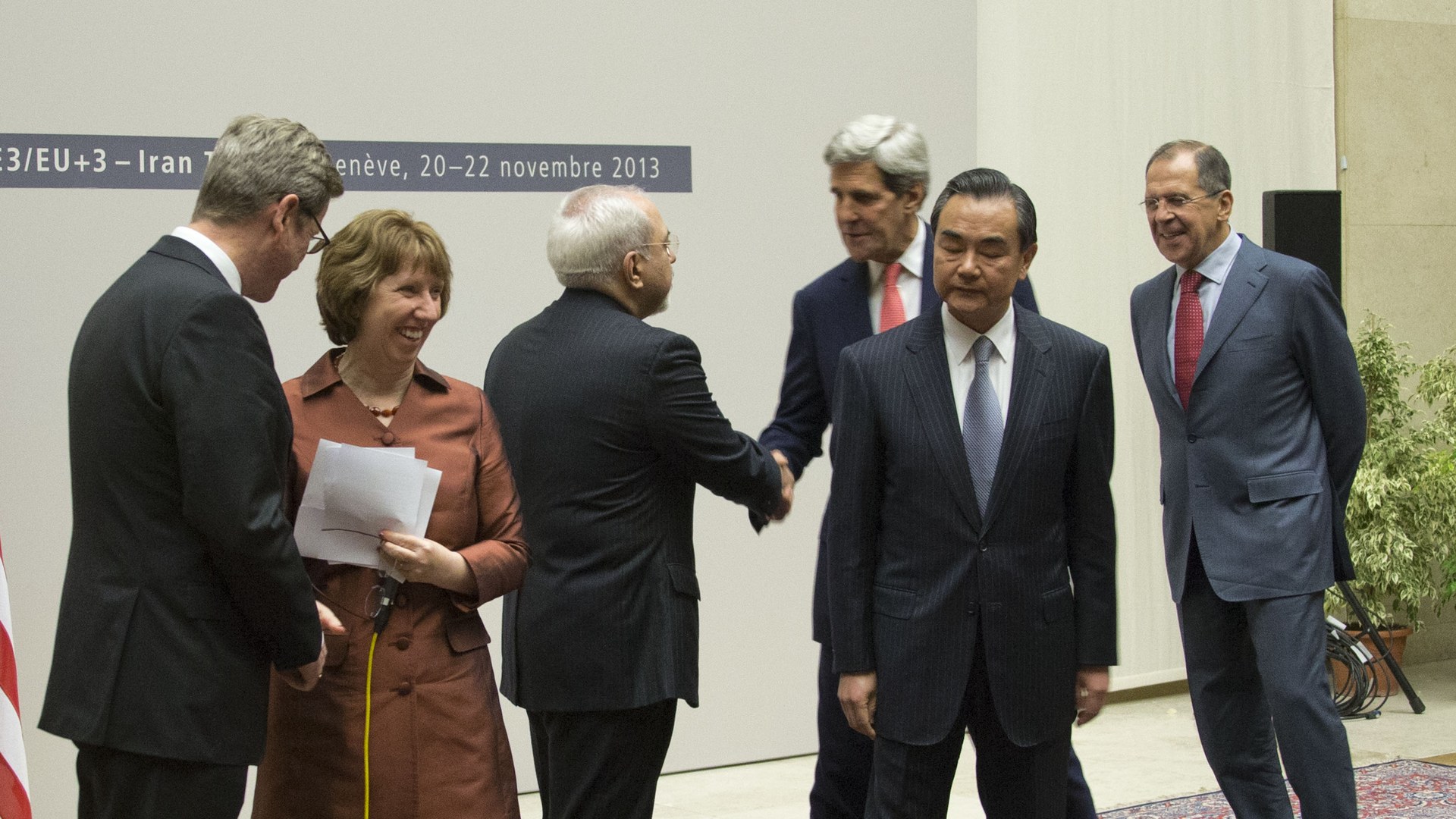 Kerry criticizes Trump administration's Iran policy as precipitous