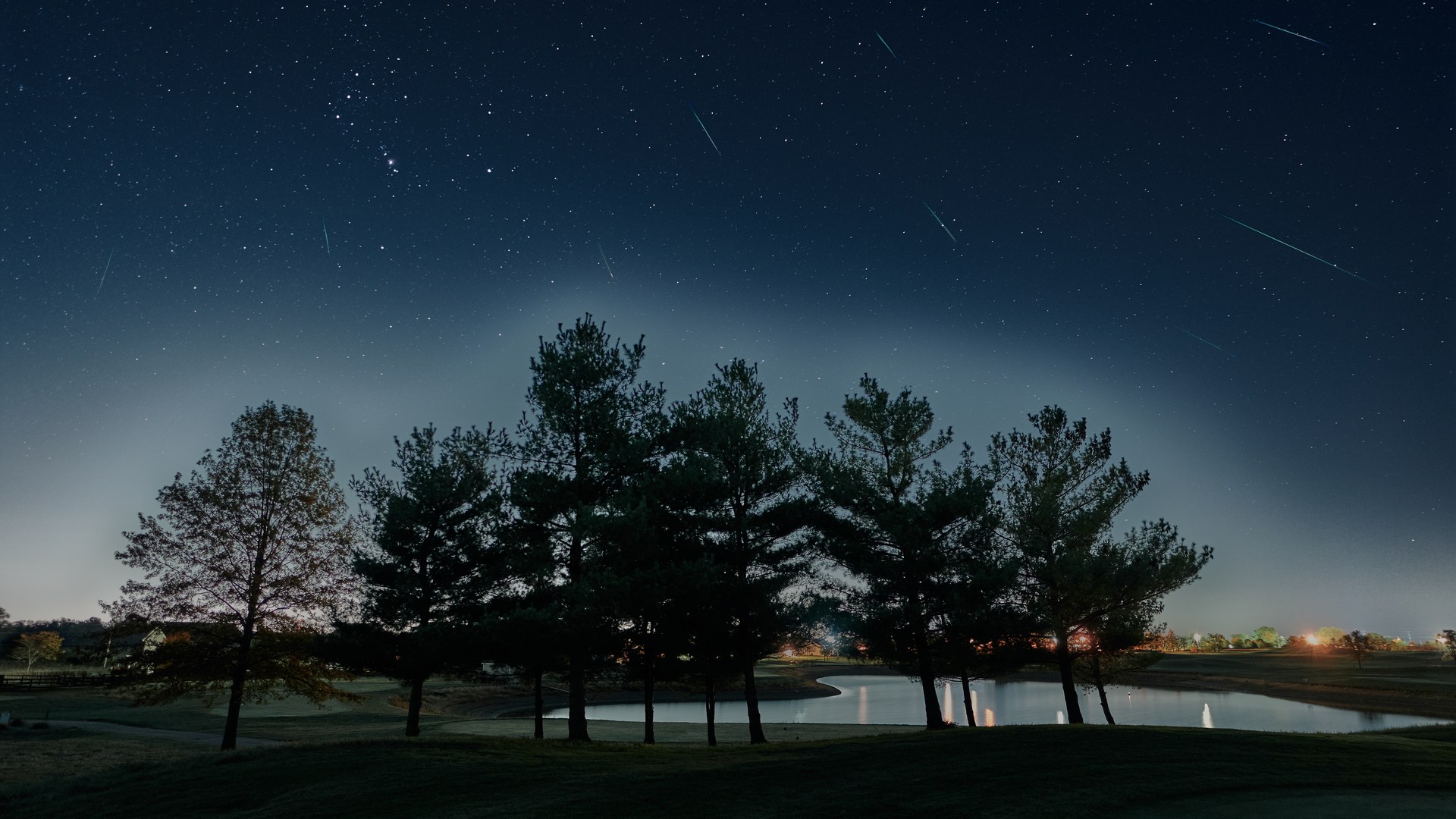 Early risers urged to catch peak of Orionid meteor shower