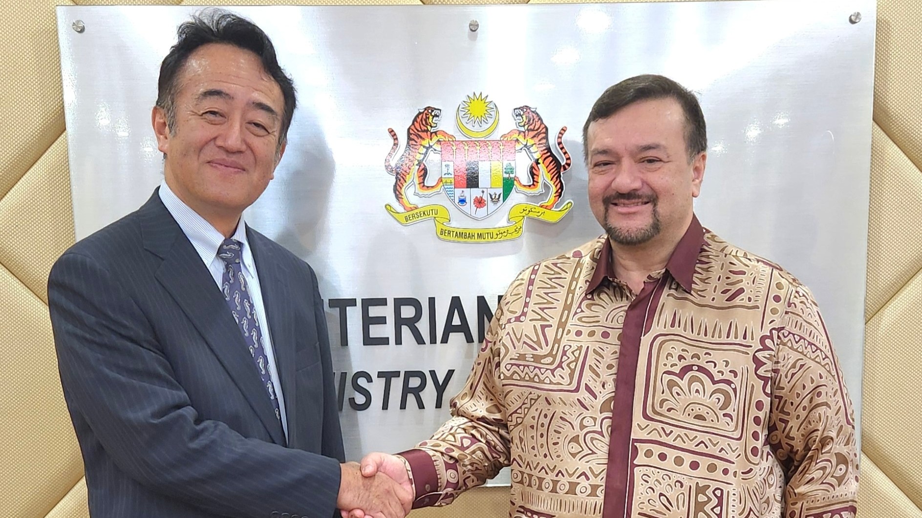 Menteri Kewangan desak alumni perkuat sokongan kepada sekolah melalui insentif cukai