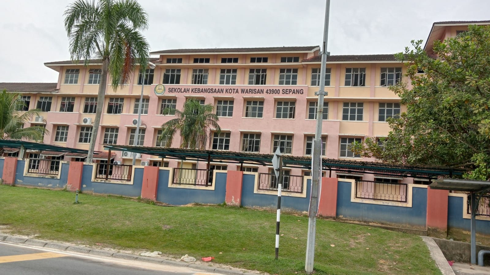 Lima negeri buka semula sekolah 19 Oktober, topeng digalakkan
