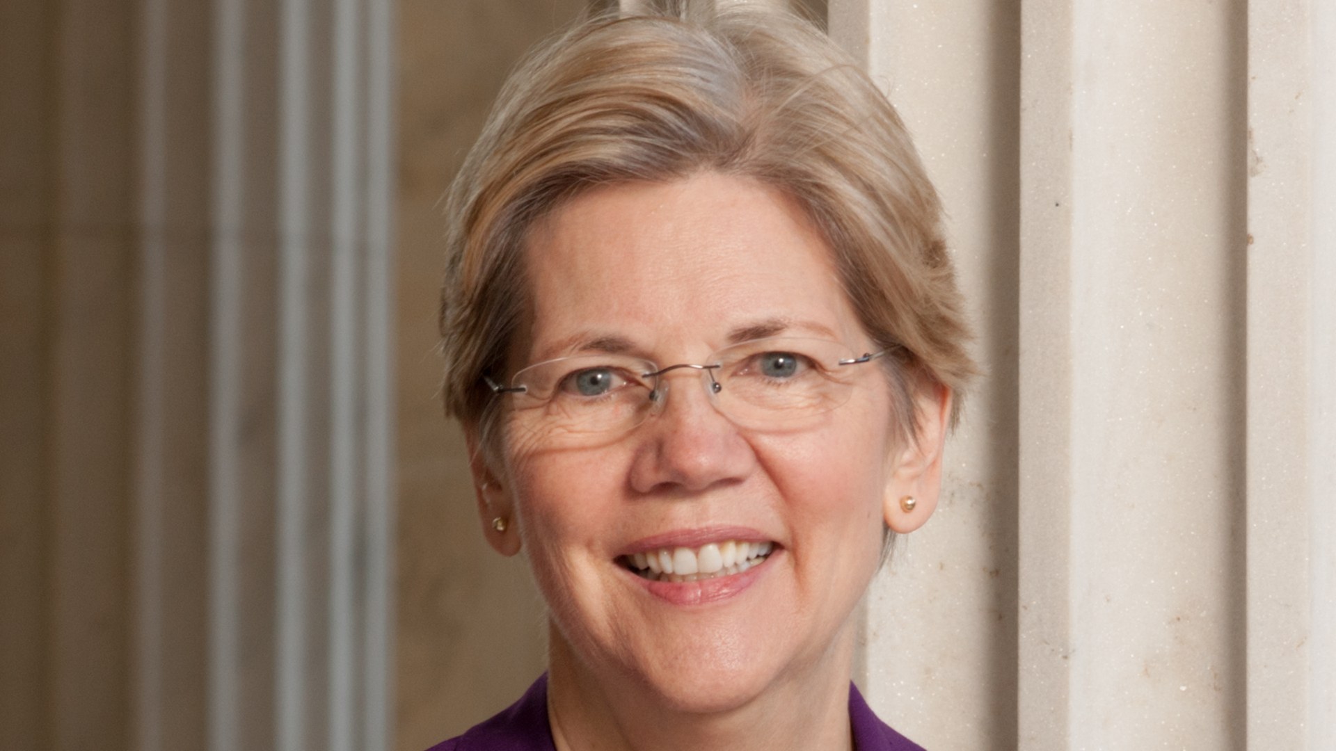 Warren demands answers on decision to throttle Ukraine satellite system