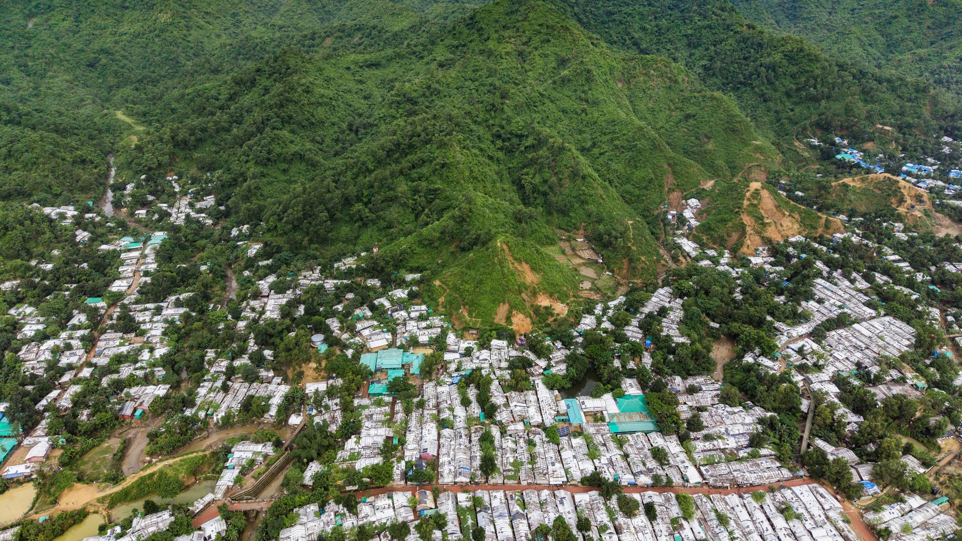 Comprehensive Regional Strategy Needed to Resolve Rohingya Crisis