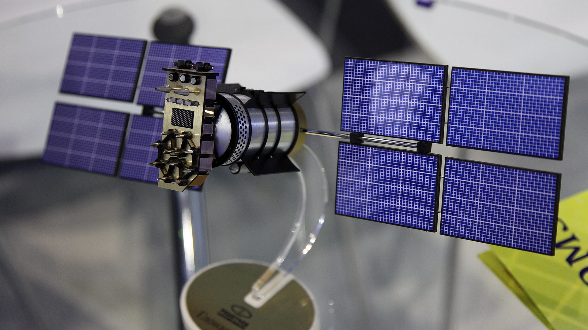 Russia's satellite network poses Ukraine's greatest military threat: advisor