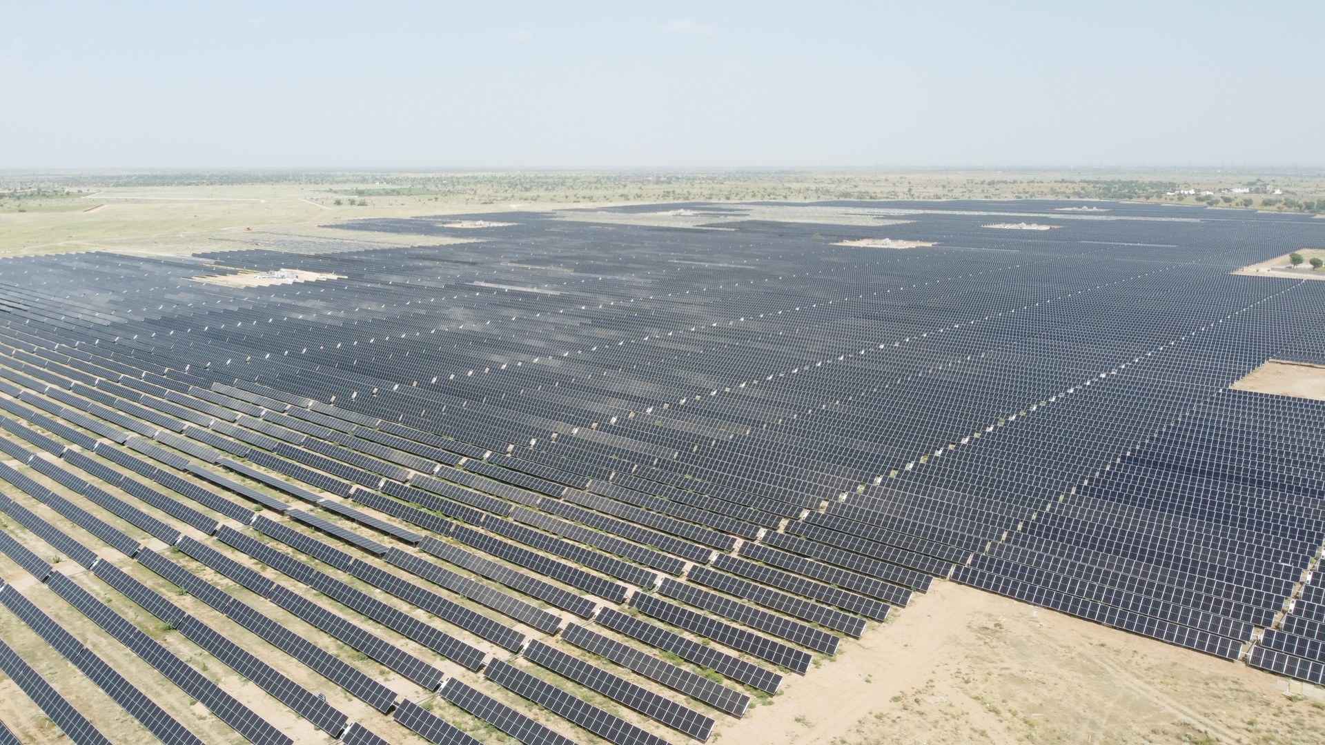 India needs $220 billion to achieve 500 GW clean energy target by 2030