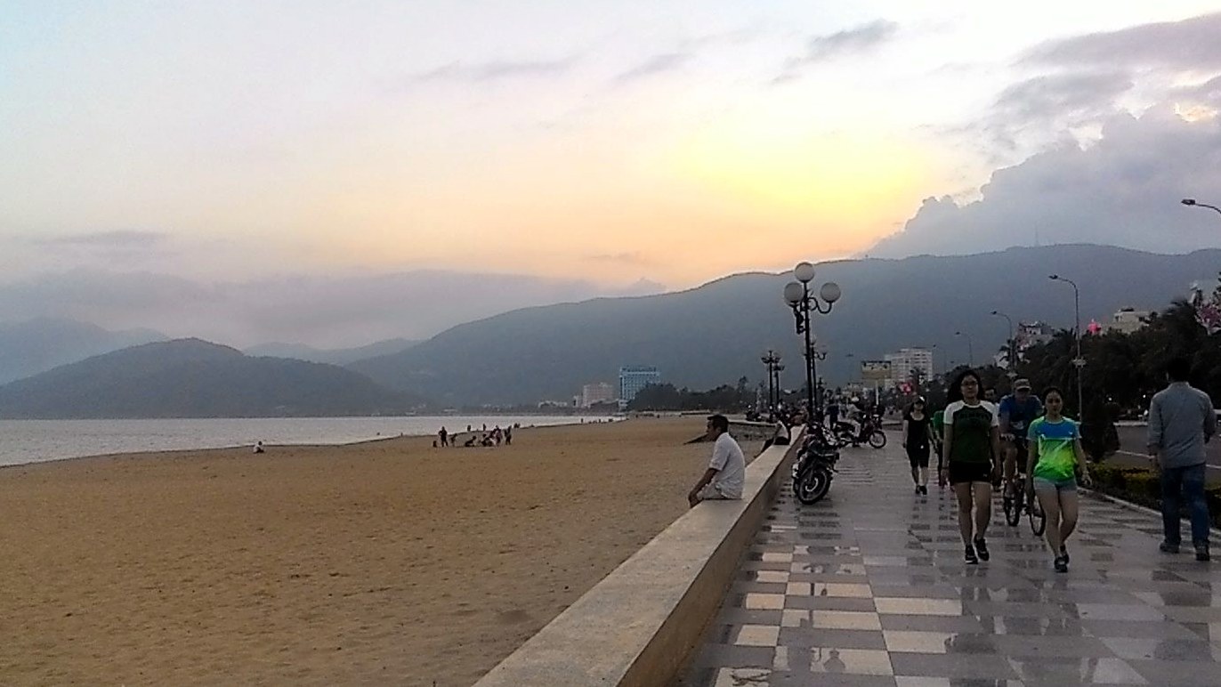 Quy Nhon seeks policy reforms to unlock night economy potential