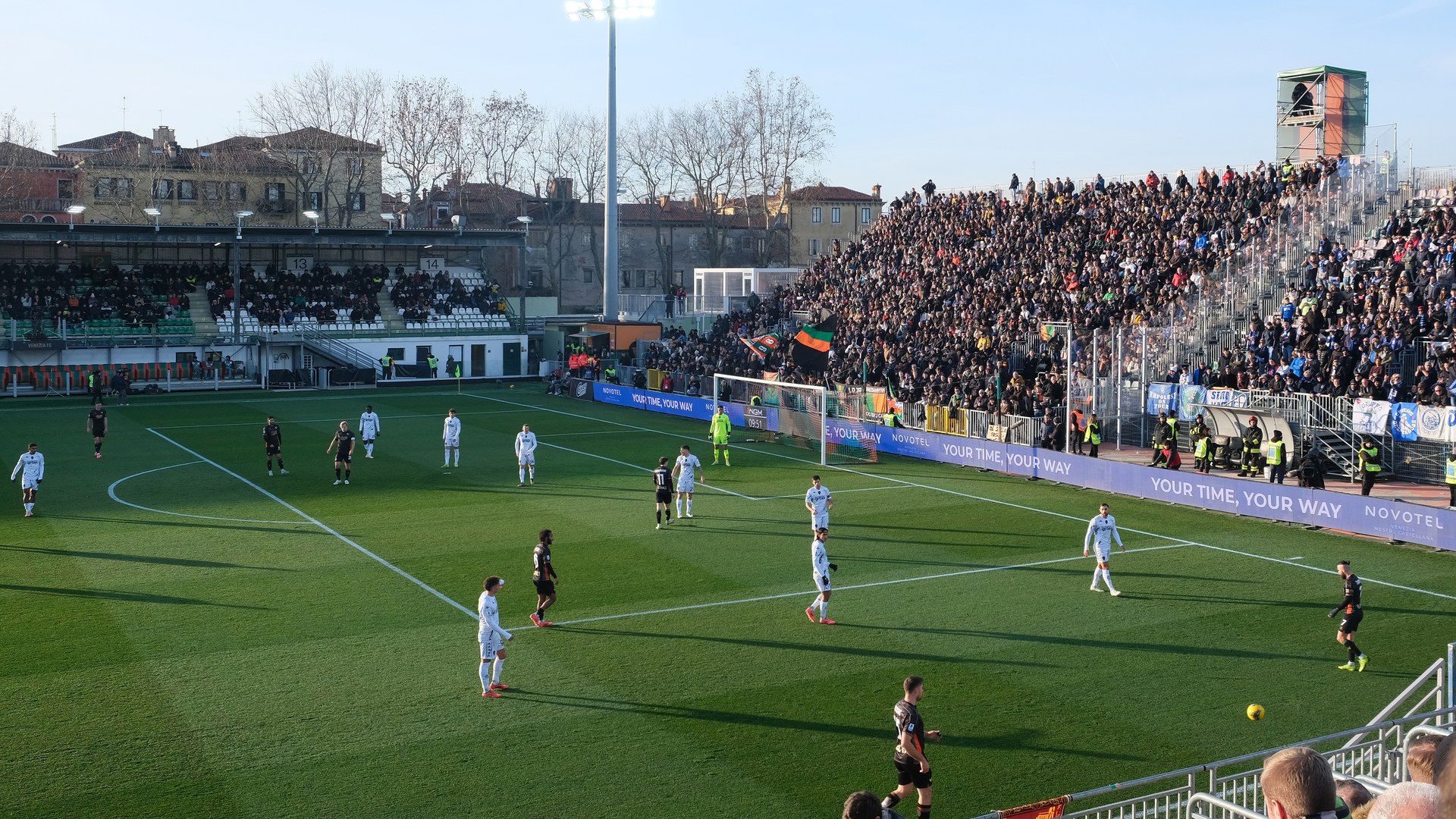 Venezia Stuns Napoli in Serie A Debut, Claims Maiden Season Victory